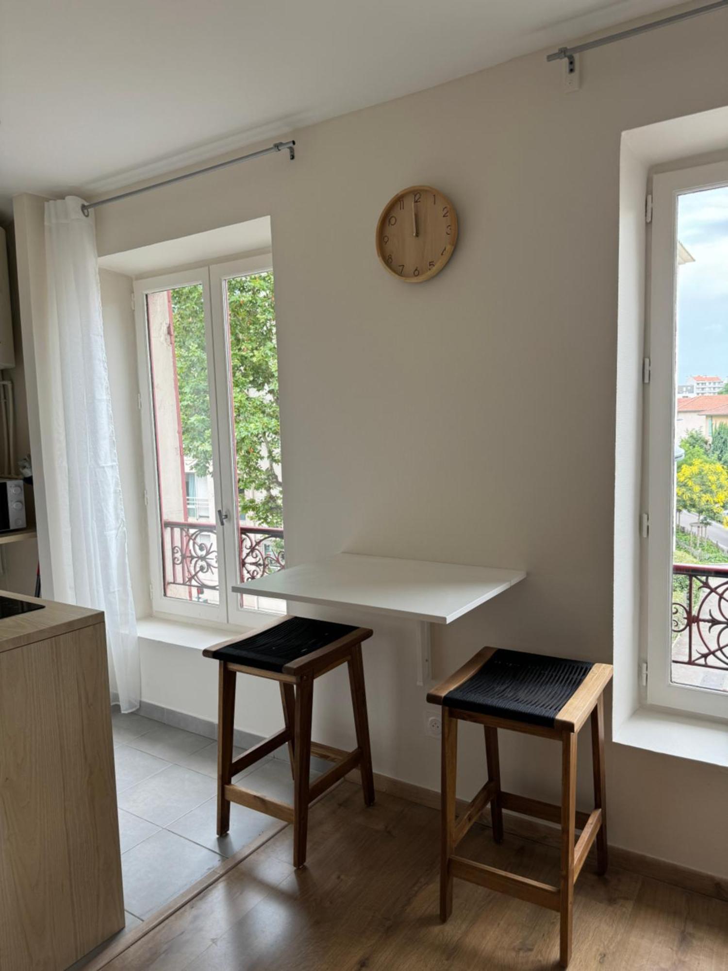 Appartement Avec Une Chambre Lyon Luaran gambar